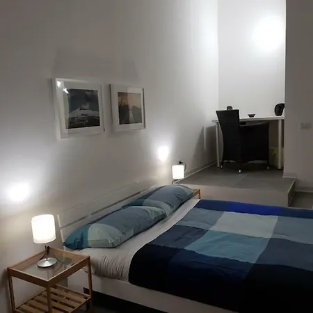 Aduepassi Apartment